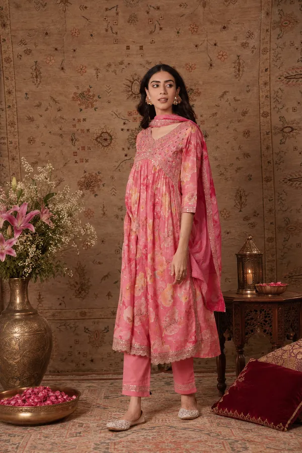 Ethnic_Beautiful_Pink_Embroidered_Anarkali_Suit_For_Women