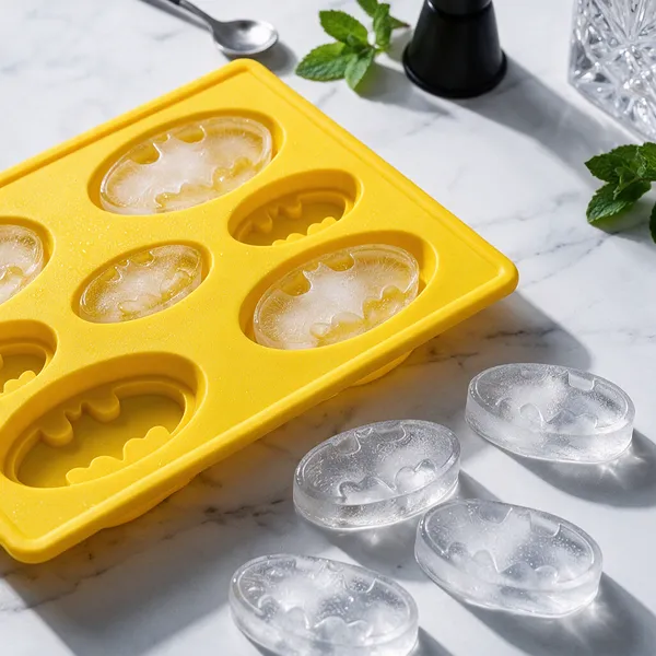 Yellow_Plastic_Premium_Ice_Tray_For_Unisex_(Adults_And_Kids)
