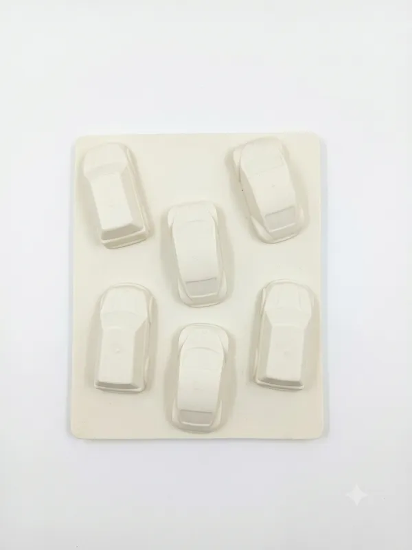 White_Plastic_Premium_Chocolate_Ice_Tray_For_Unisex_(Adults_And_Kids)