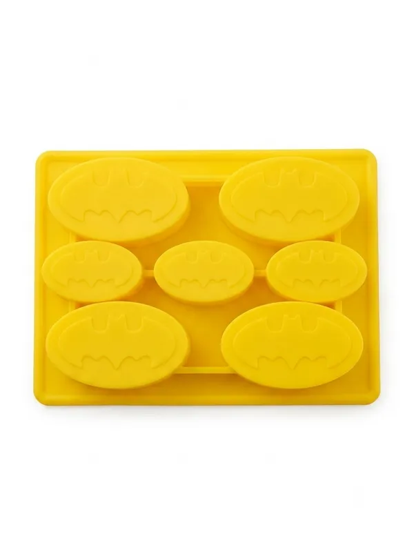Yellow_Plastic_Premium_Ice_Tray_For_Unisex_(Adults_And_Kids)