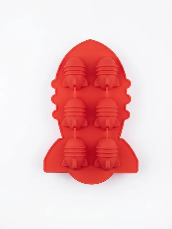 Red_Plastic_Premium_Ice_Tray_For_Unisex_(Adults_And_Kids)