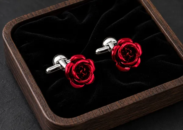 Red_Metal_Premium_Cufflinks_For_Men