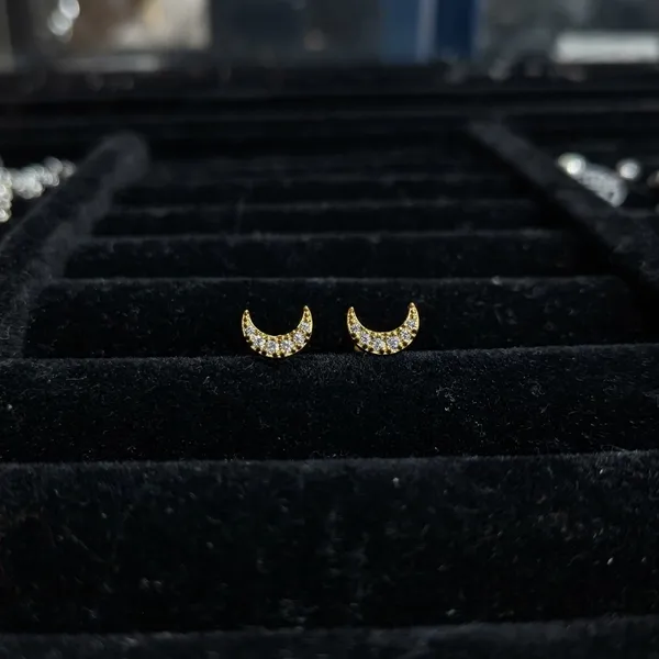 Gold_Stainless_Steel_Helix_Earrings_For_Women
