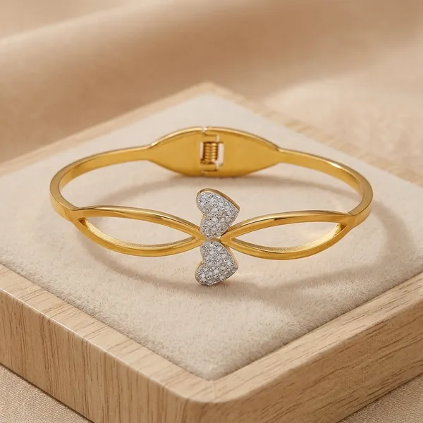 Gold_Stainless_Steel_Bracelet_For_Women
