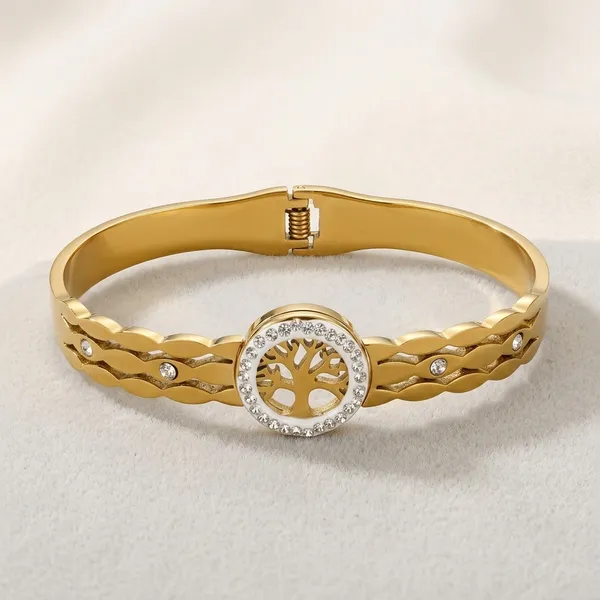 Gold_Stainless_Steel_Bangle_For_Women