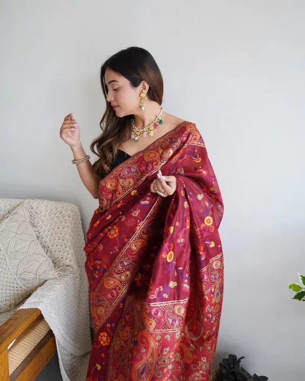 Red_Premium_Silk_Saree_For_Women