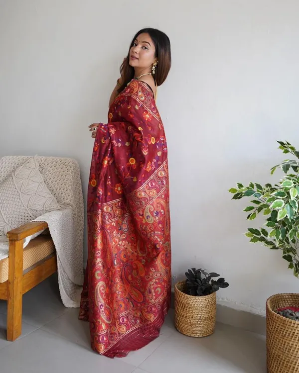 Red_Premium_Silk_Saree_For_Women