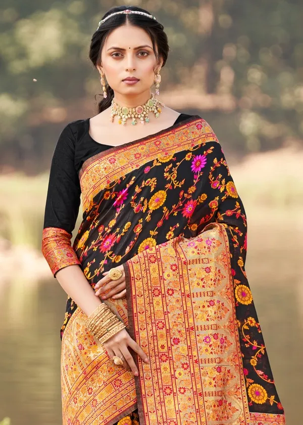 Black_Kashmiri_Jamawar_Saree_For_Women