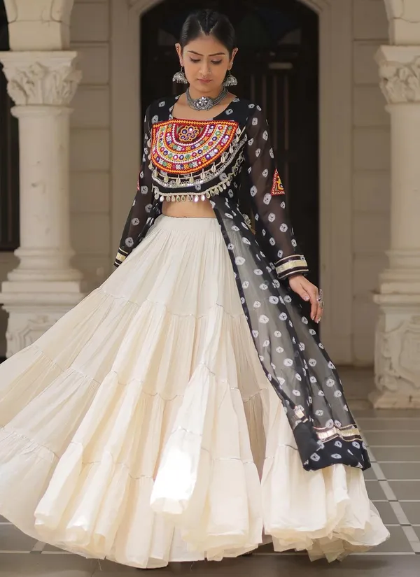 Black_Georgette_Embroidered_Chaniya_Choli_For_Women