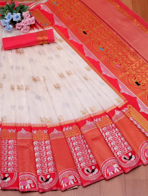Cream_Silk_Zari_Woven_Traditional_Saree_For_Women