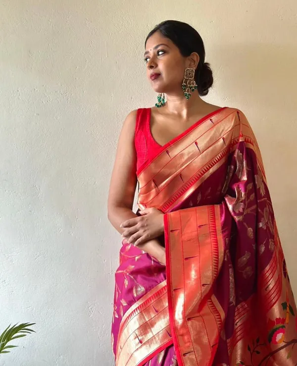 Pink_Silk_Brocade_Zari_Banarasi_Saree_For_Women