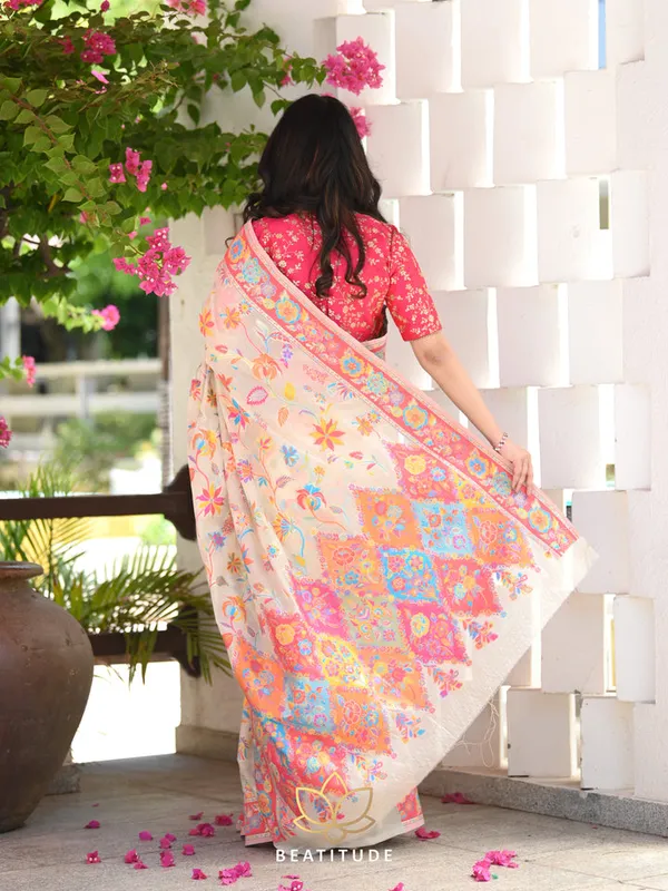 White_Silk_Floral_Printed_Saree_For_Women
