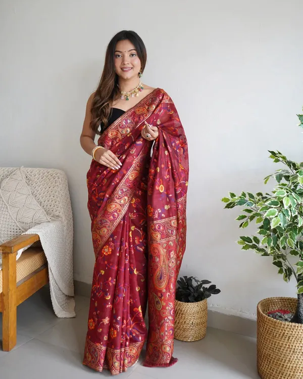 Red_Premium_Silk_Saree_For_Women