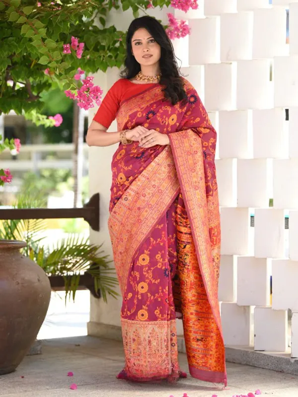 Red	Silk_Banarasi_Soft_Silk_Saree_For_Women