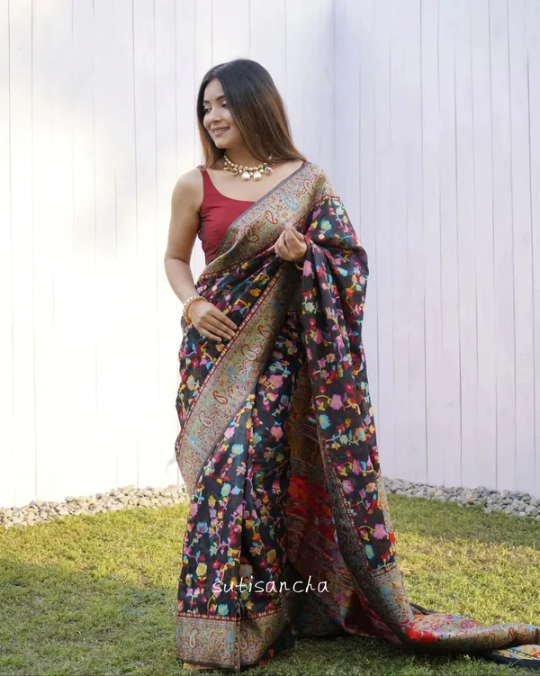 Multicolor_Premium_Silk_Saree_For_Women