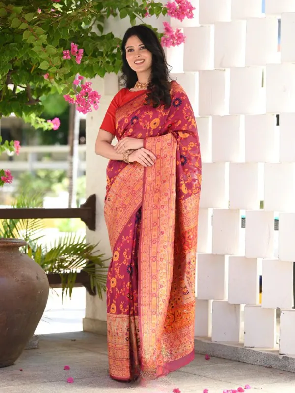 Red	Silk_Banarasi_Soft_Silk_Saree_For_Women
