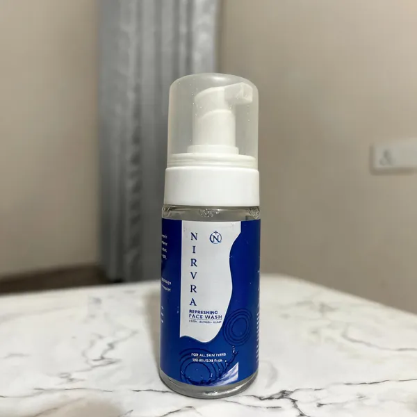 Nirvra_Alpha_Arbutin_Niacinamide_Refreshing_Face_Wash_All_Skin_Types