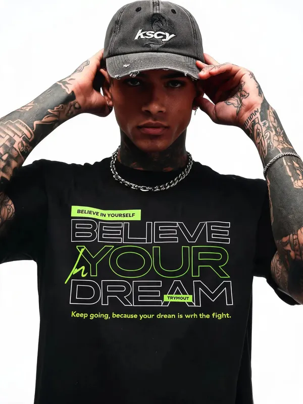 Men's_&_Women's_|_BELIEVE_IN_YOUR_DREAMS_|_BLACK_Oversized_Graphic_Printed_T-Shirt_|_100%_Cotton