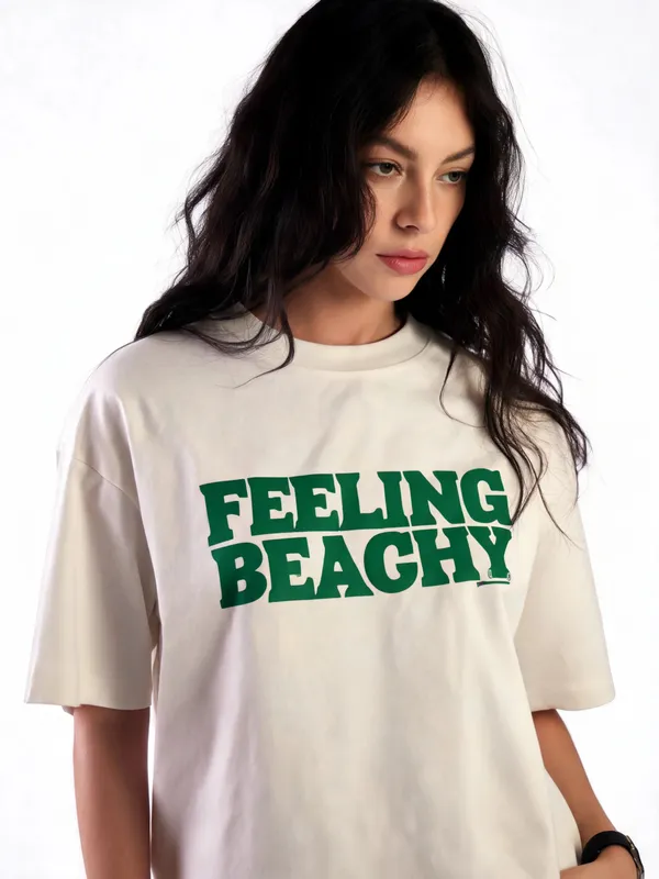 Men's_&_Women's_|_FEELING_BEACHY_|_OFF_WHITE_Oversized_Graphic_Printed_T-Shirt_|_100%_Cotton
