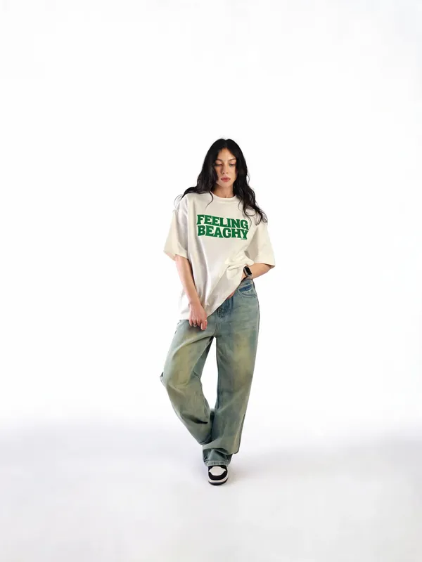 Men's_&_Women's_|_FEELING_BEACHY_|_OFF_WHITE_Oversized_Graphic_Printed_T-Shirt_|_100%_Cotton