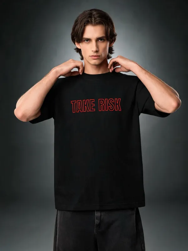 Men's_&_Women's_|_TAKE_RISK_AND_CHASE_|_BLACK_Oversized_Graphic_Printed_T-Shirt_|_100%_Premium_Terry_Cotton