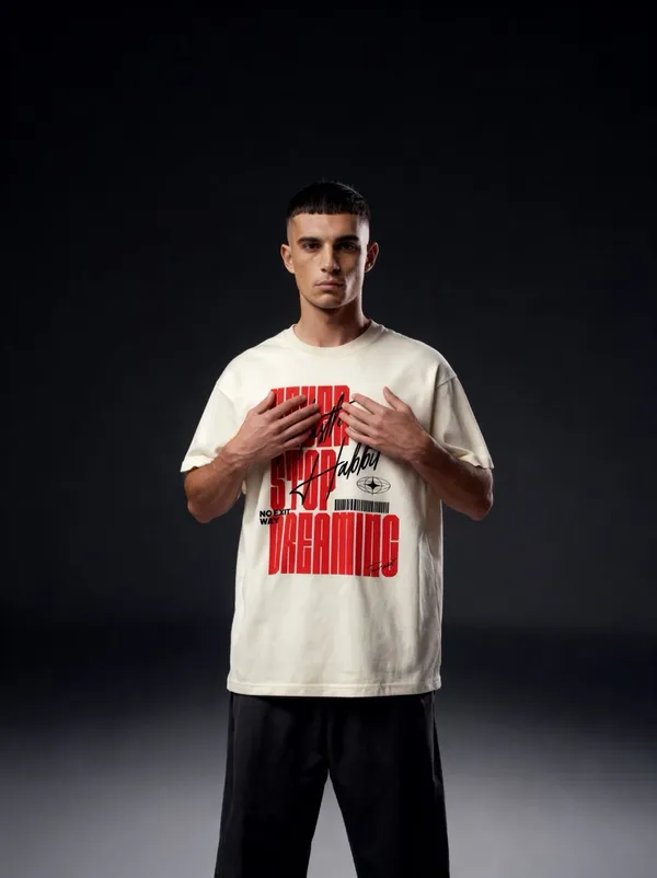 Men's_&_Women's_|_NEVER_STOP_DREAMING_|_OFF_WHITE_Oversized_Graphic_Printed_T-Shirt_|_100%_Cotton