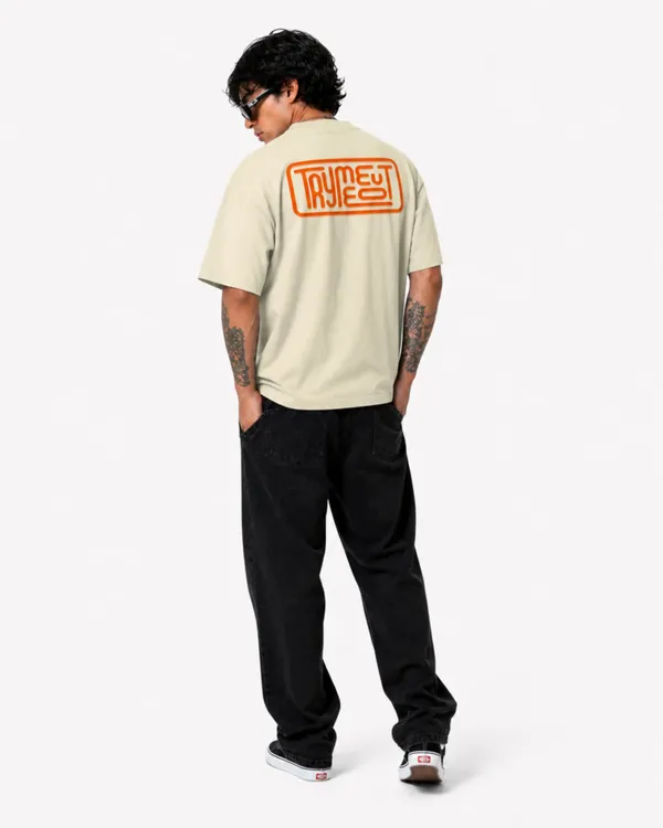 Men's_&_Women's_|_TRYMEEOUT_HORIZONTAL_GRAFFITI_|_OFF_WHITE_Oversized_Graphic_Printed_T-Shirt_|_100%_Cotton