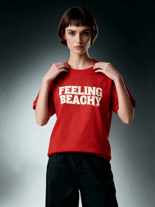 Men's_&_Women's_|_FEELING_BEACHY_|_RED_Oversized_Graphic_Printed_T-Shirt_|_100%_Cotton