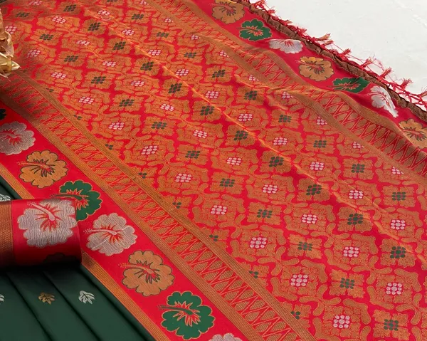 Banarasi_Art_Silk_Saree_For_Women_With_blouse_