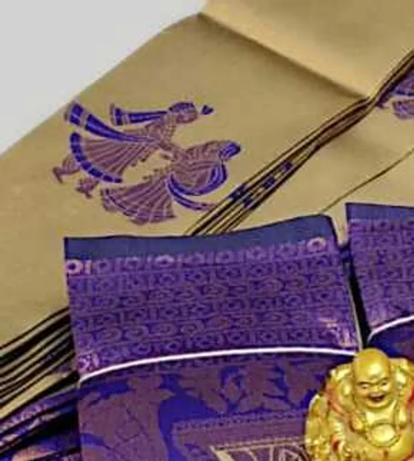 Beautiful_Art_Silk_Jacquard_Border_varmala_design_Saree_With_Unstitched_Running_Blouse_For_Women_Wedding_Wear_Party