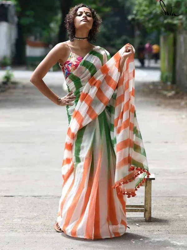 Cotton_Linen_Saree_Tiranaga_while_the_matching_tassels_traditional_unstitched_blouse_piece_choice_for_Independence_Day_celebrations,_school_and_college_functions_occasions