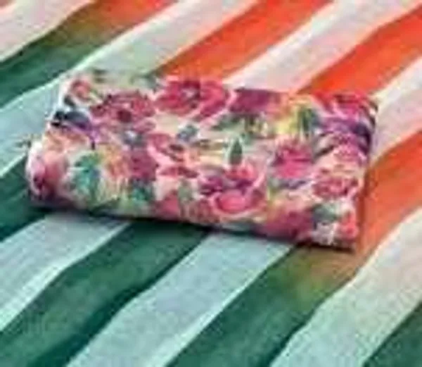 Cotton_Linen_Saree_Tiranaga_while_the_matching_tassels_traditional_unstitched_blouse_piece_choice_for_Independence_Day_celebrations,_school_and_college_functions_occasions