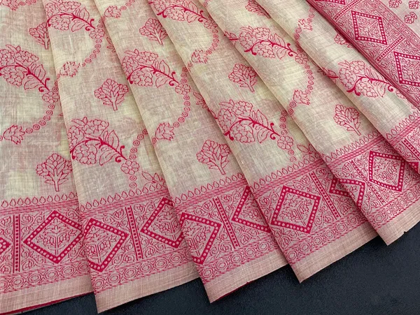 Cotton_Silk_Linen_Saree_beautifully_cotton_saree_featuring_delicate_floral_prints_and_designed_border_daily_wear,_office_Party_Wear_With_tassels_latkan_And_blouse_piece