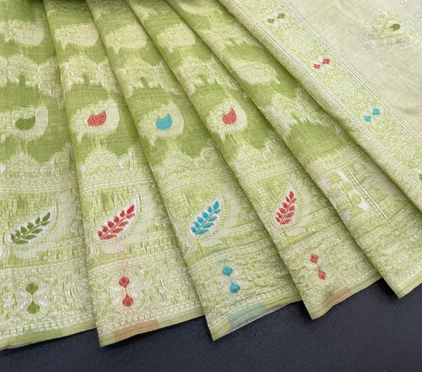 Cotton_Silk_Linen_Saree_beautifully_cotton_saree_featuring_delicate_floral_prints_and_designed_border_daily_wear,_office_Party_Wear_With_tassels_latkan_And_blouse_piece