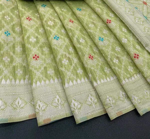 Cotton_Silk_Linen_Saree_beautifully_cotton_saree_featuring_delicate_floral_prints_and_designed_border_daily_wear,_office_Party_Wear_With_tassels_latkan_And_blouse_piece