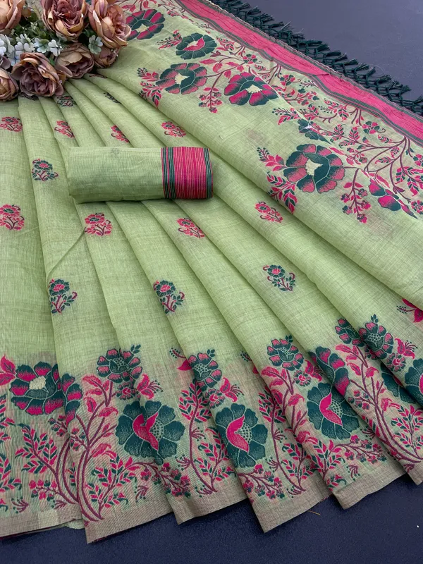 Cotton_Silk_Linen_Saree_beautifully_cotton_saree_featuring_delicate_floral_prints_and_designed_border_daily_wear,_office_Party_Wear_With_tassels_latkan_And_blouse_piece