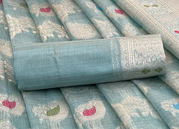 Cotton_Silk_Linen_Saree_beautifully_cotton_saree_featuring_delicate_floral_prints_and_designed_border_daily_wear,_office_Party_Wear_With_tassels_latkan_And_blouse_piece