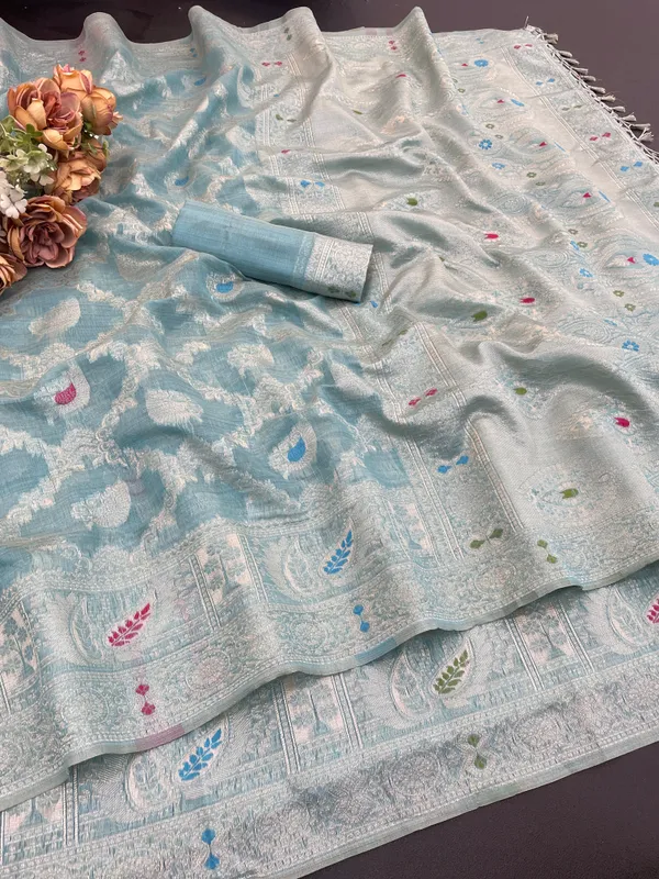 Cotton_Silk_Linen_Saree_beautifully_cotton_saree_featuring_delicate_floral_prints_and_designed_border_daily_wear,_office_Party_Wear_With_tassels_latkan_And_blouse_piece