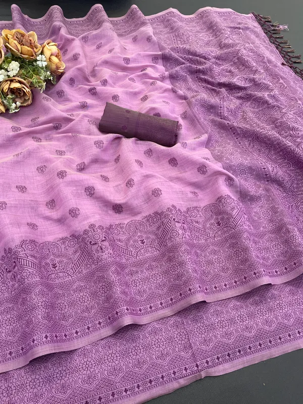 Cotton_Silk_Linen_Saree_beautifully_cotton_saree_featuring_delicate_floral_prints_and_designed_border_daily_wear,_office_Party_Wear_With_tassels_latkan_And_blouse_piece
