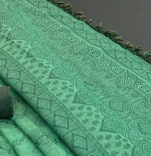 Cotton_Silk_Linen_Saree_beautifully_cotton_saree_featuring_delicate_floral_prints_and_designed_border_daily_wear,_office_Party_Wear_With_tassels_latkan_And_blouse_piece