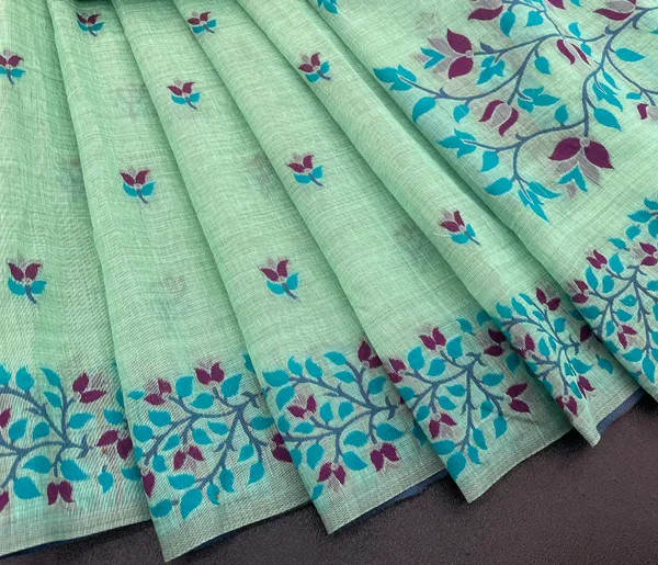 Cotton_Silk_Linen_Saree_beautifully_cotton_saree_featuring_delicate_floral_prints_and_designed_border_daily_wear,_office_Party_Wear_With_tassels_latkan_And_blouse_piece
