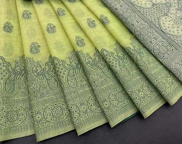 Cotton_Silk_Linen_Saree_beautifully_cotton_saree_featuring_delicate_floral_prints_and_designed_border_daily_wear,_office_Party_Wear_With_tassels_latkan_And_blouse_piece