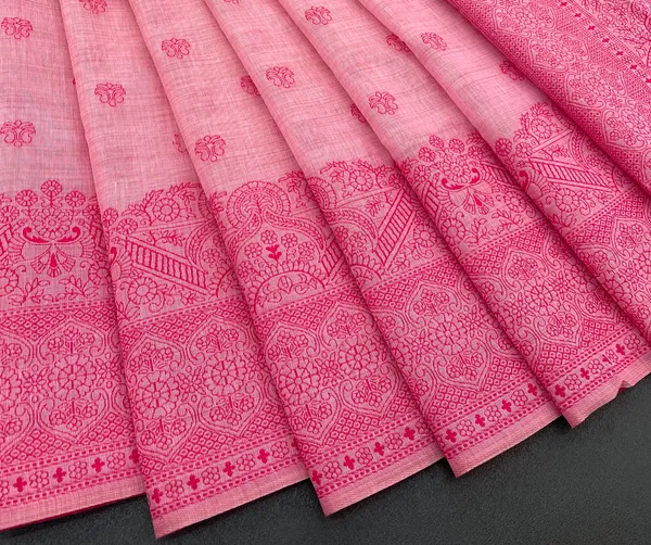 Cotton_Silk_Linen_Saree_beautifully_cotton_saree_featuring_delicate_floral_prints_and_designed_border_daily_wear,_office_Party_Wear_With_tassels_latkan_And_blouse_piece