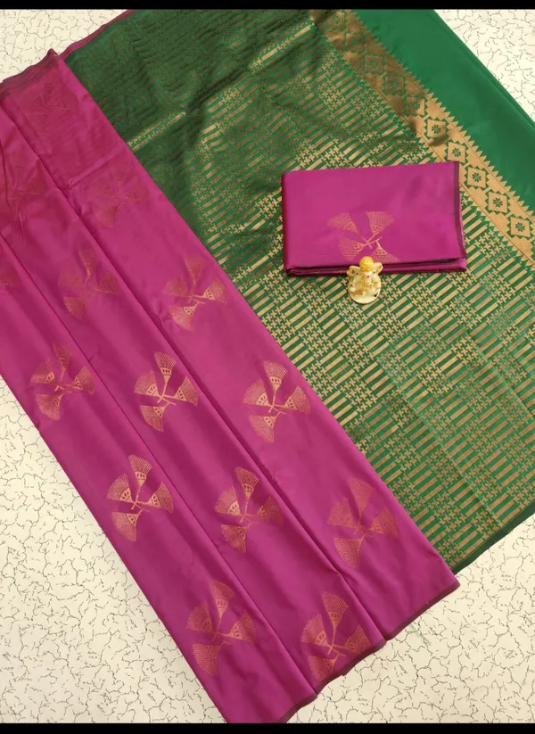 Green_And_Pink_Lightweight_Soft_Kanjeevaram_Silk_Saree_For_Women