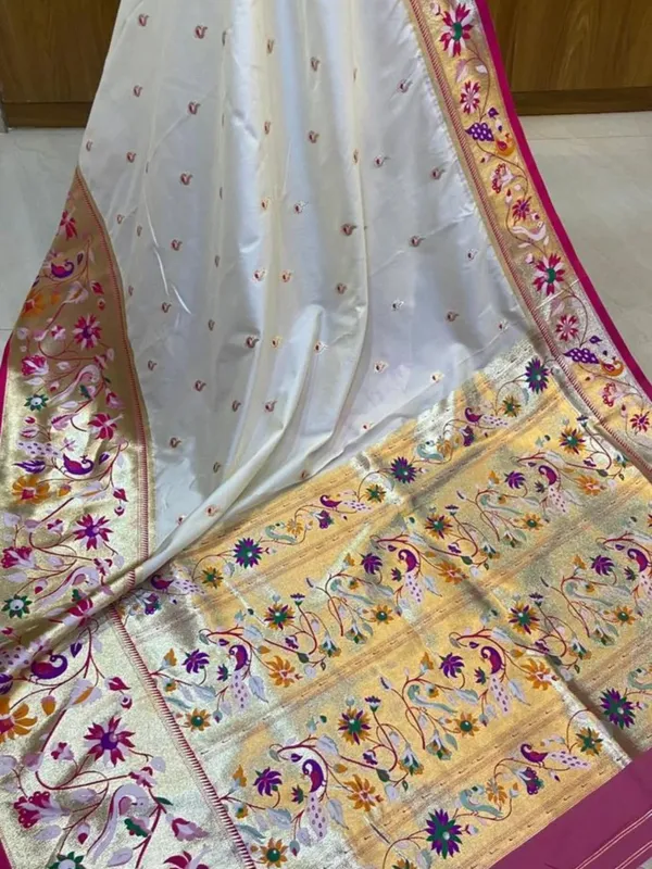 White_Pashmina_Soft_Kanjeevaram_Silk_Saree_For_Women