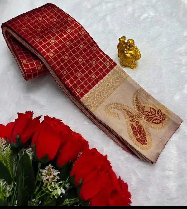 Red_Kanjeevaram_Banarasi_Silk_Saree_For_Women