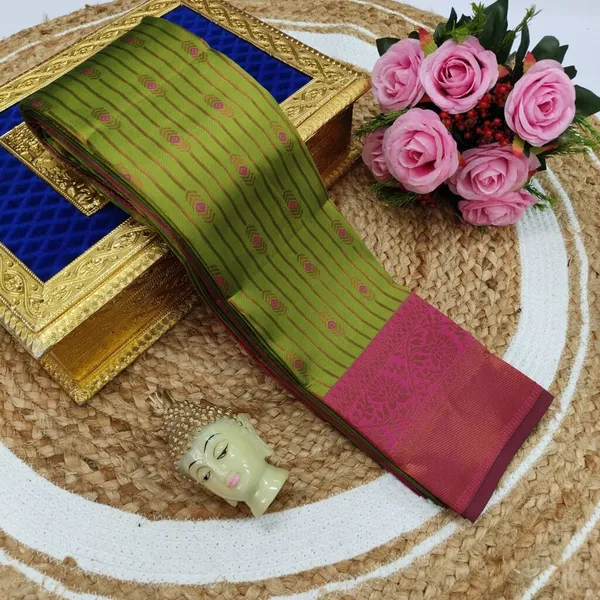 Kanjeevaram_Banarasi_Silk_Saree_For_Women