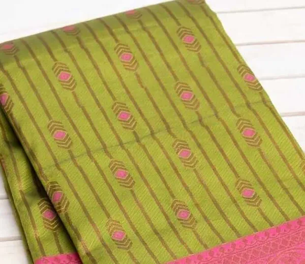 Kanjeevaram_Banarasi_Silk_Saree_For_Women