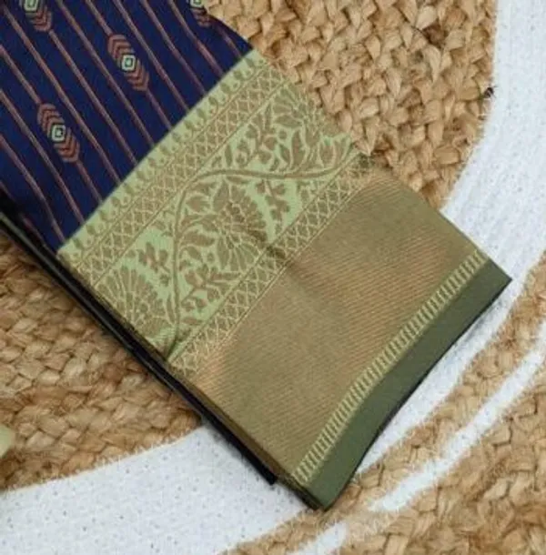 Kanjeevaram_Banarasi_Silk_Saree_For_Women
