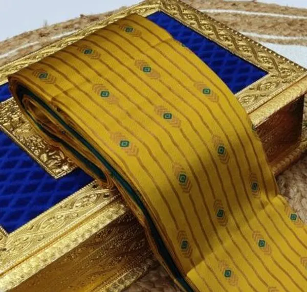 Kanjeevaram_Banarasi_Silk_Saree_For_Women